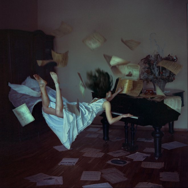Distorted Gravity